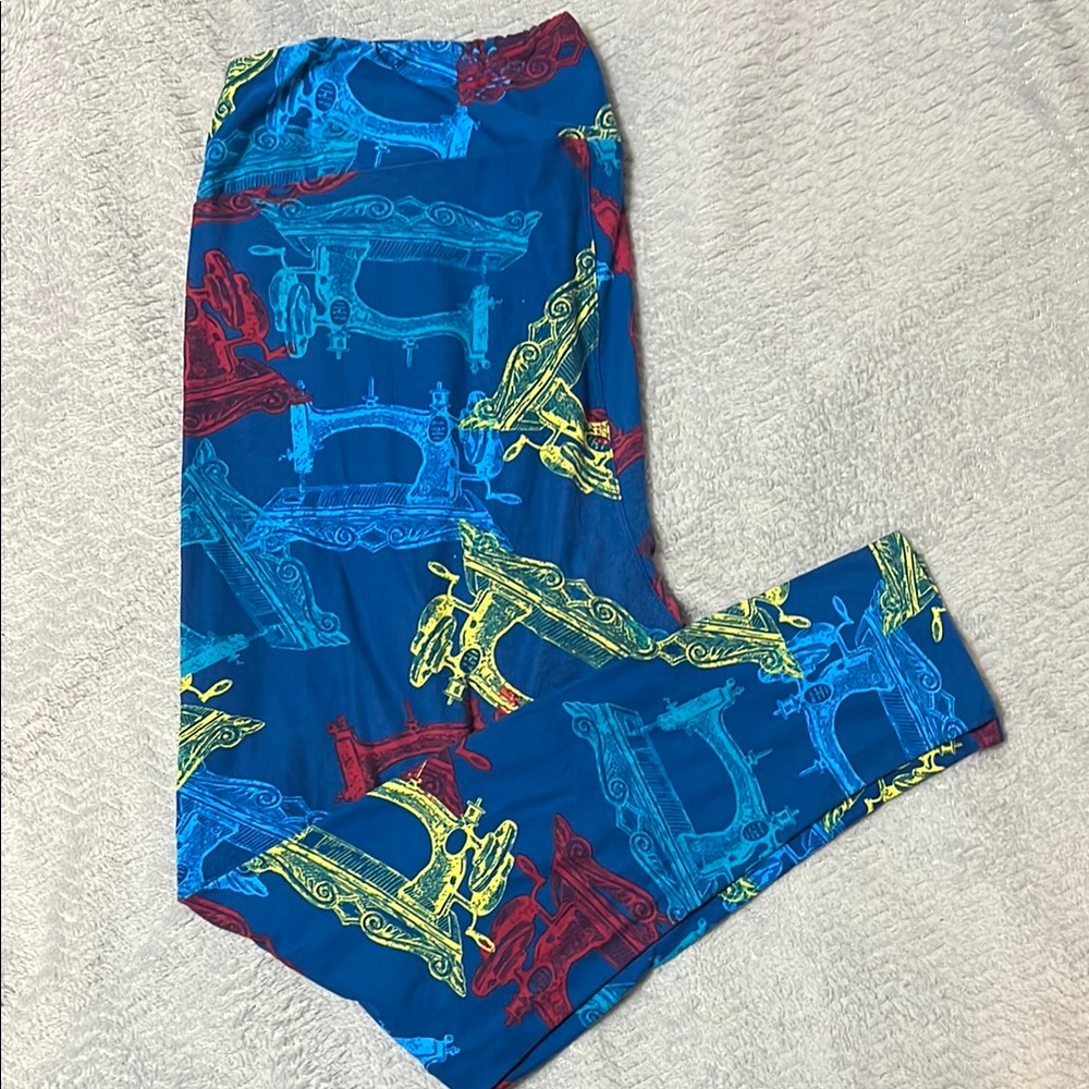 LuLaRoe Blue and Red Patterned Leggings